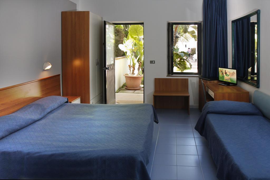 Hotel B&B Marina Capaccio Luaran gambar